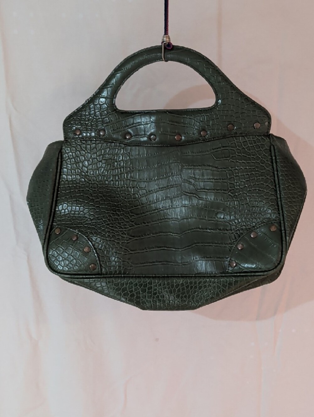 Elegant Dark Green Croc-Embossed Top-Handle Satchel - Picture 2 of 3